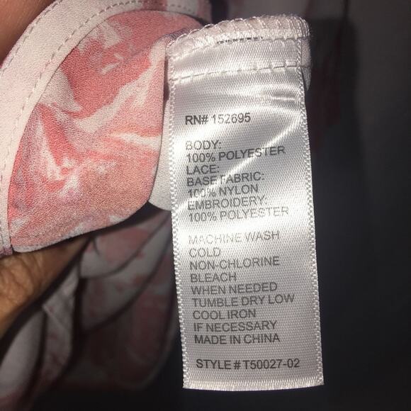 Q&A Mix Media Top Size Large - Picture 4 of 8